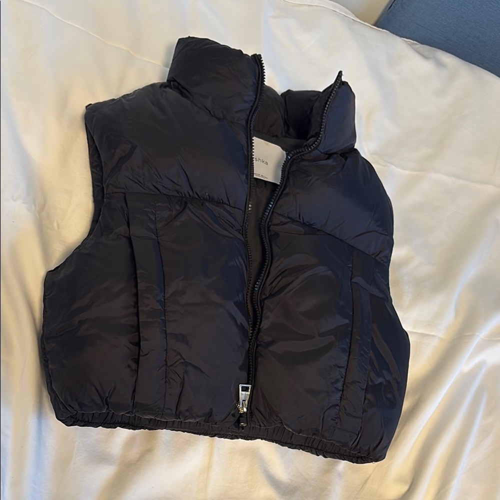 Bershka Black Puffer Vest